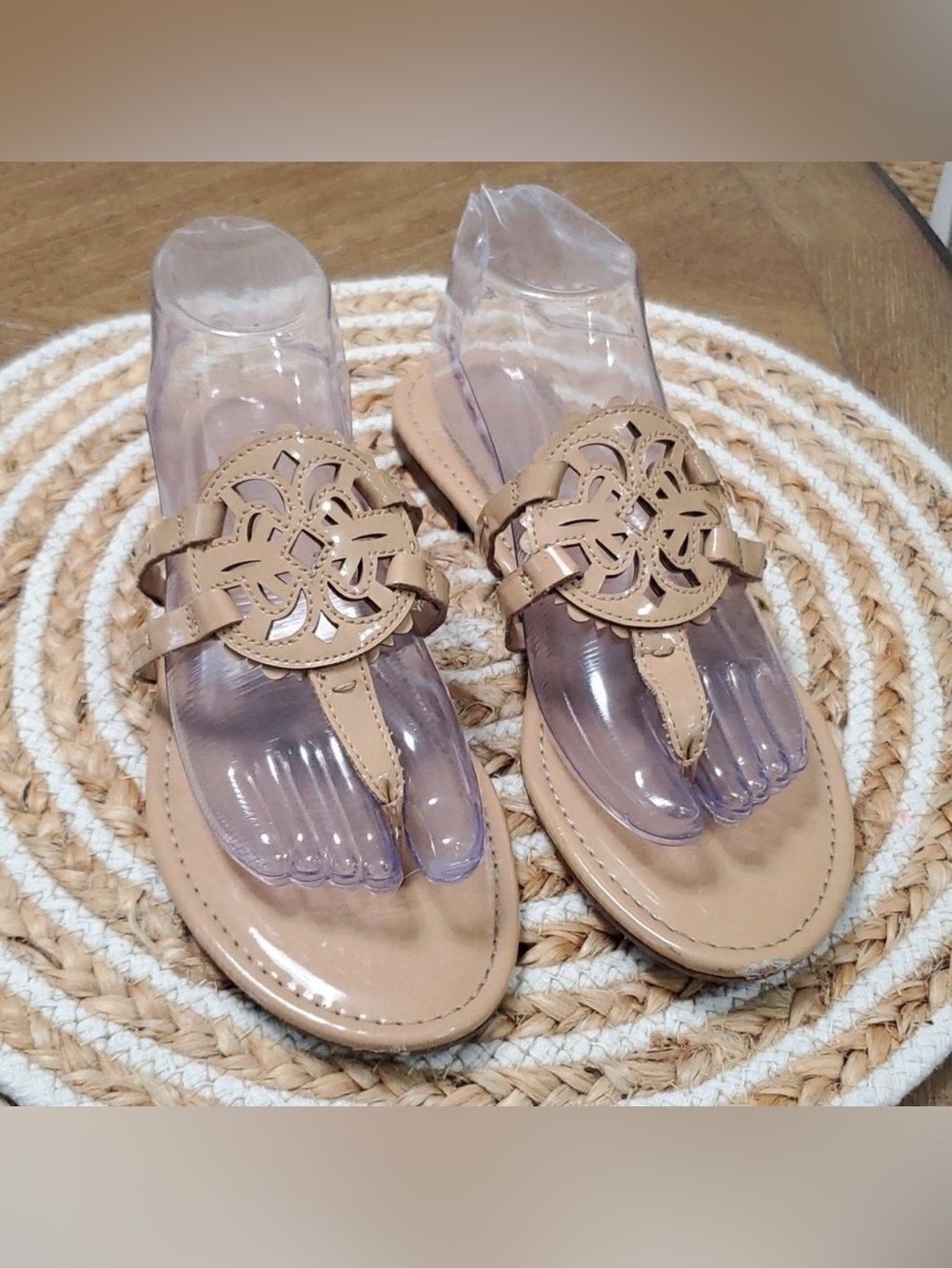 Circus by Sam Edelman Beige Patent Leather Cutout T-Strap Sandals